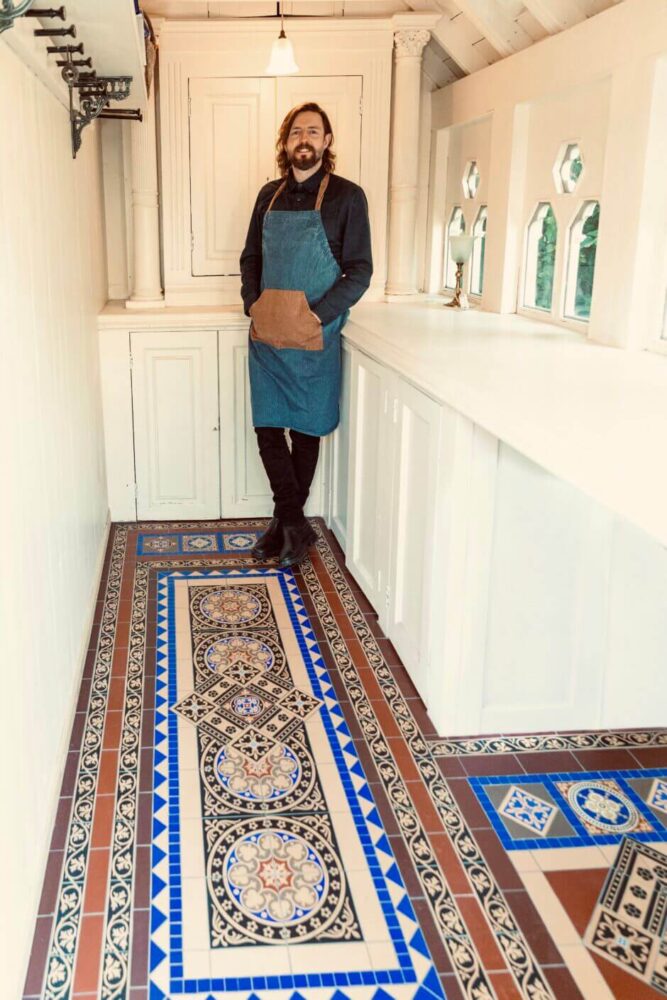 Andrew Little - Specialist Tiler