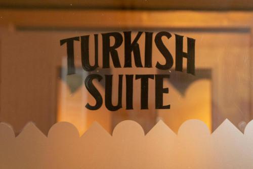 Turkish Suite Header